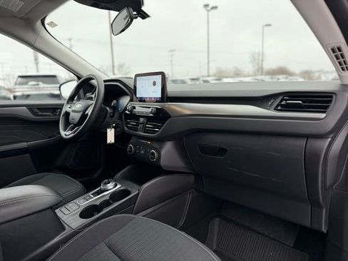 Certified 2023 Ford Escape AWD image 17