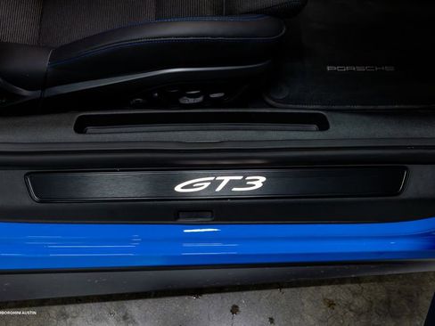 Used 2022 Porsche 911 GT3 RWD image 31