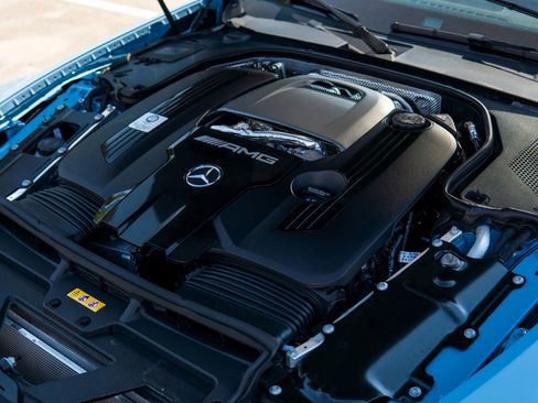 Used 2025 Mercedes-Benz SL 55 AMG 4MATIC image 36