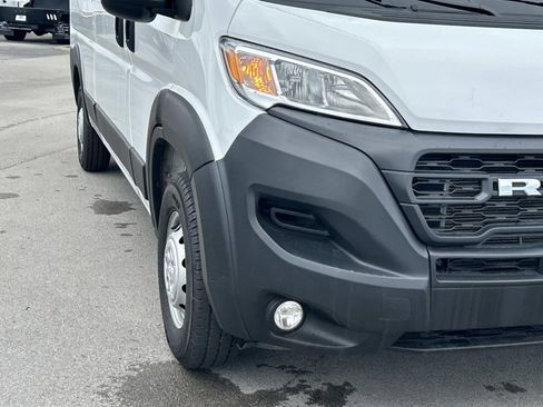 Used 2024 RAM ProMaster 2500 w/ Convenience Group FWD image 11