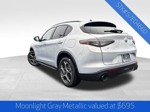 New 2025 Alfa Romeo Stelvio Sprint image 5