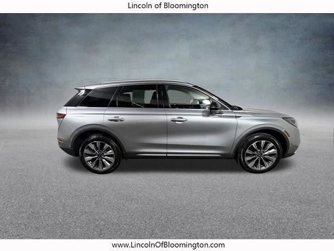 Certified 2022 Lincoln Corsair Reserve w/ Equipment Group 201A AWD/4WD image 9
