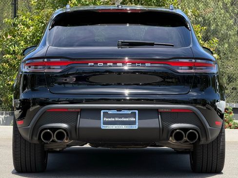 Used 2026 Porsche Macan image 6