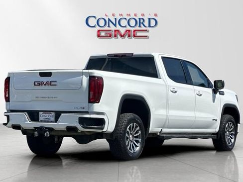Used 2020 GMC Sierra 1500 AT4 w/ Off-Road Performance Package AWD/4WD image 4