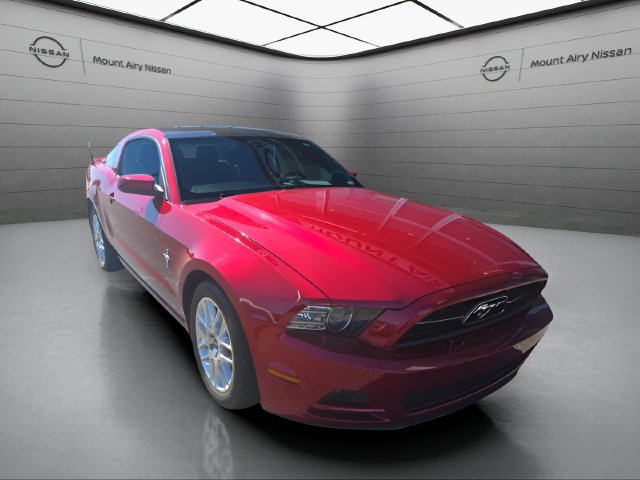Used 2014 Ford Mustang Premium w/ Equipment Group 202A RWD image 2