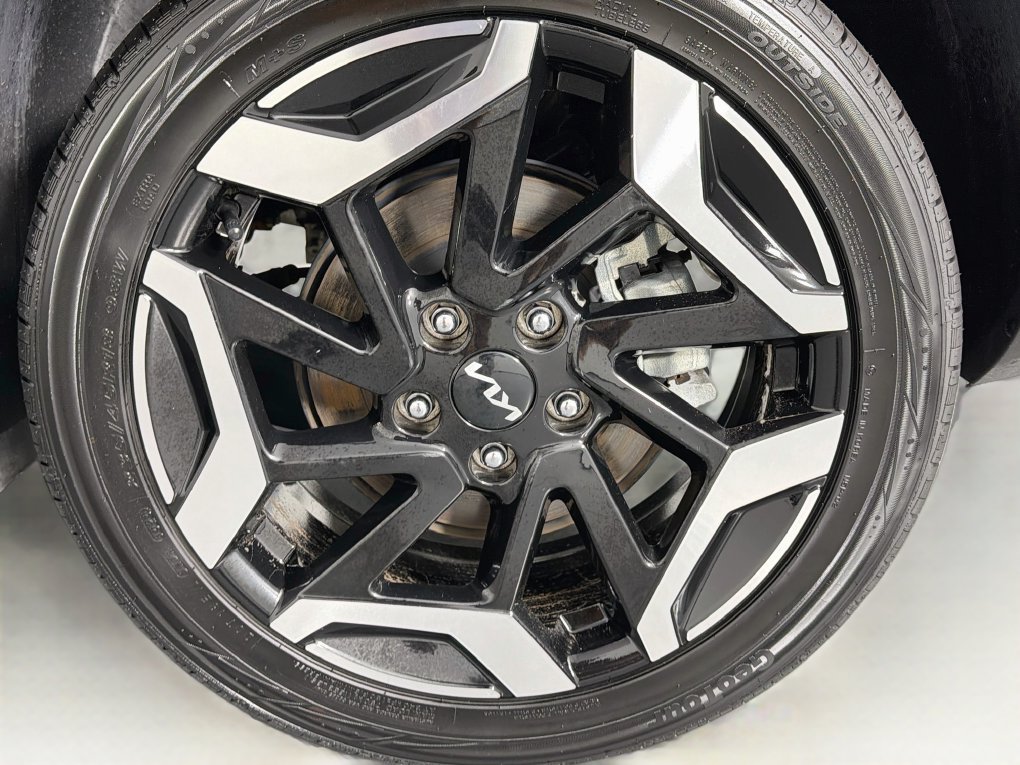 Used 2024 Kia Seltos SX AWD/4WD image 32