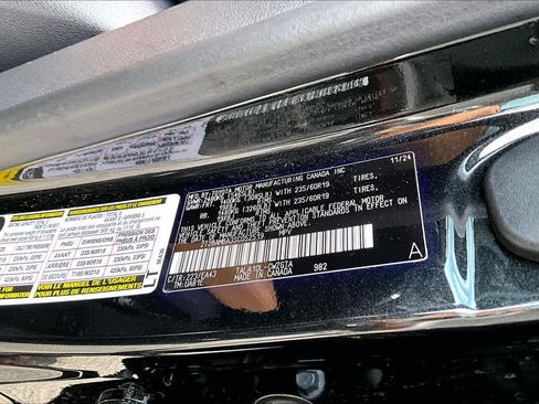 Used 2025 Lexus RX 350 FWD w/ Technology Package image 35