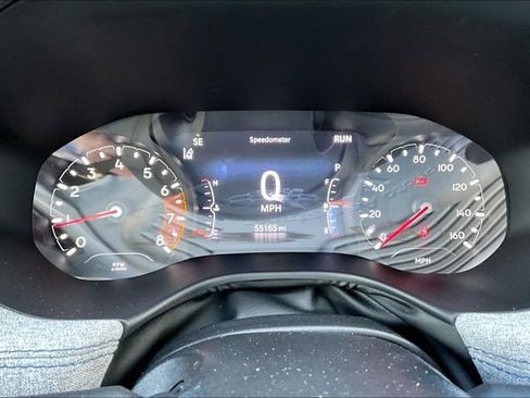 Used 2024 Jeep Compass Latitude image 12