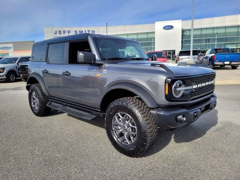 New 2025 Ford Bronco Badlands AWD/4WD image 34