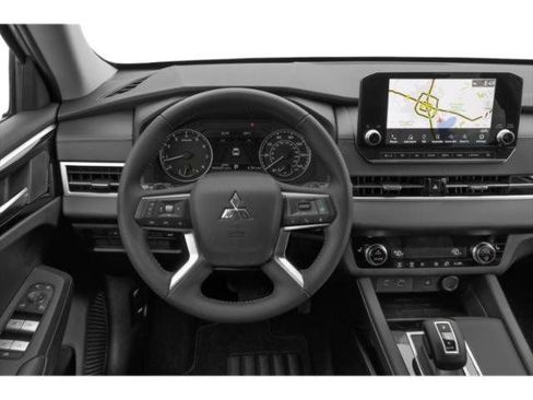 Used 2023 Mitsubishi Outlander SE FWD image 38