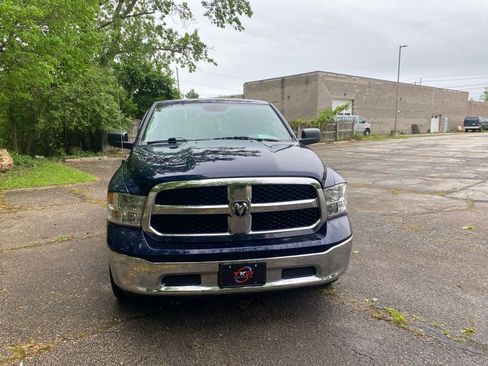 Used 2017 RAM 1500 Classic SLT AWD/4WD image 8