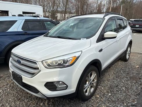 Certified 2018 Ford Escape SEL image 3