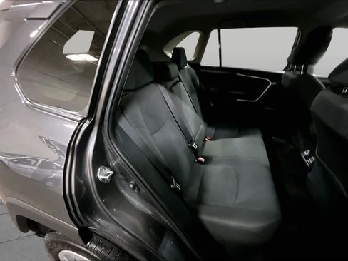 Used 2025 Toyota RAV4 LE AWD/4WD image 20