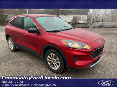 Used 2022 Ford Escape SE w/ Cold Weather Package