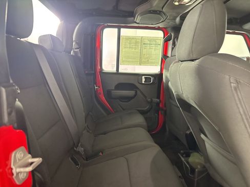 Used 2023 Jeep Gladiator Sport image 24