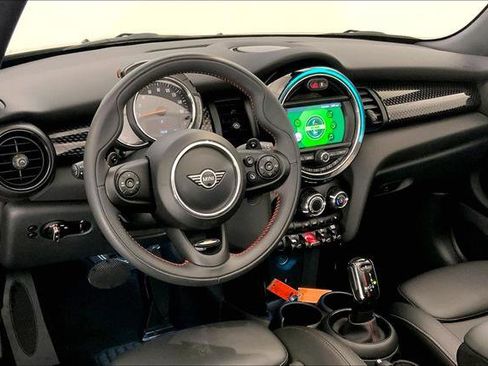 Used 2020 MINI Cooper S image 21