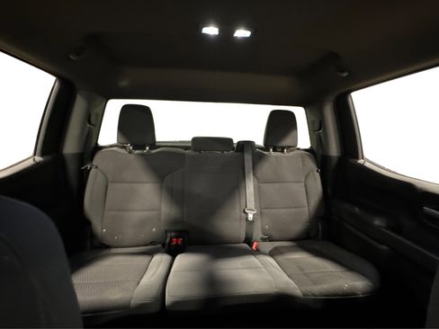 Used 2020 Chevrolet Silverado 1500 Custom w/ Custom Value Package image 38