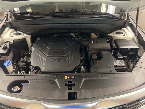Used 2021 Kia Telluride SX w/ SX Prestige Package AWD/4WD image 9