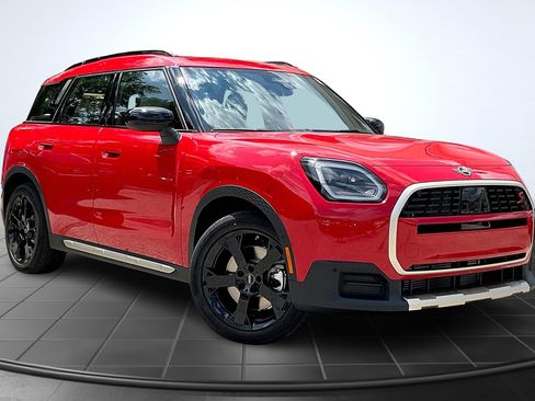 Certified 2025 MINI Cooper Countryman S AWD/4WD image 2
