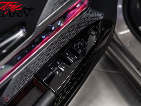 Used 2024 BMW 760i xDrive 760i xDrive w/ Executive Package image 21