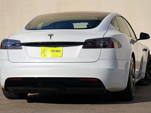 Used 2021 Tesla Model S Long Range AWD/4WD image 5