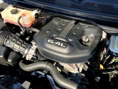 Used 2022 Jeep Grand Wagoneer Series III w/ HD Trailer Tow Package image 35