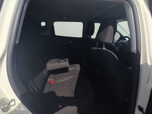 Used 2021 Jeep Compass Sport image 11