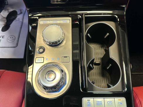 Used 2025 Genesis G80 2.5T Sport Prestige image 29