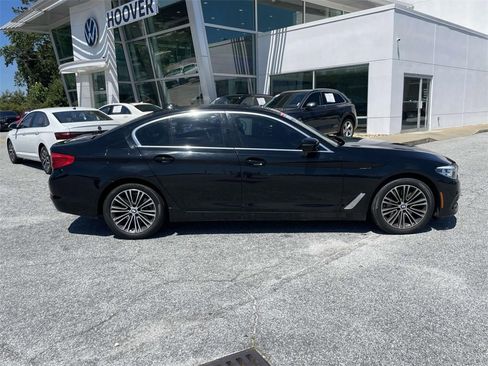 Used 2019 BMW 530i xDrive w/ Convenience Package image 2