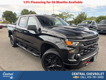 Certified 2026 Chevrolet Silverado 1500 Custom Trail Boss w/ LPO, Dark Essentials Package