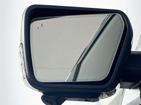 Used 2021 Ford F150 Lariat image 5