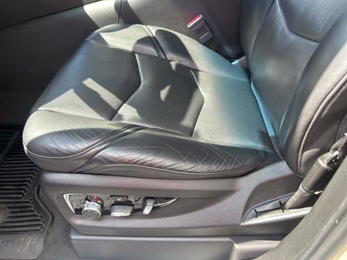 Used 2019 Cadillac Escalade ESV Platinum image 22