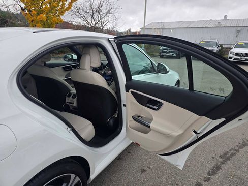 Used 2025 Mercedes-Benz C 300 C 300 image 15