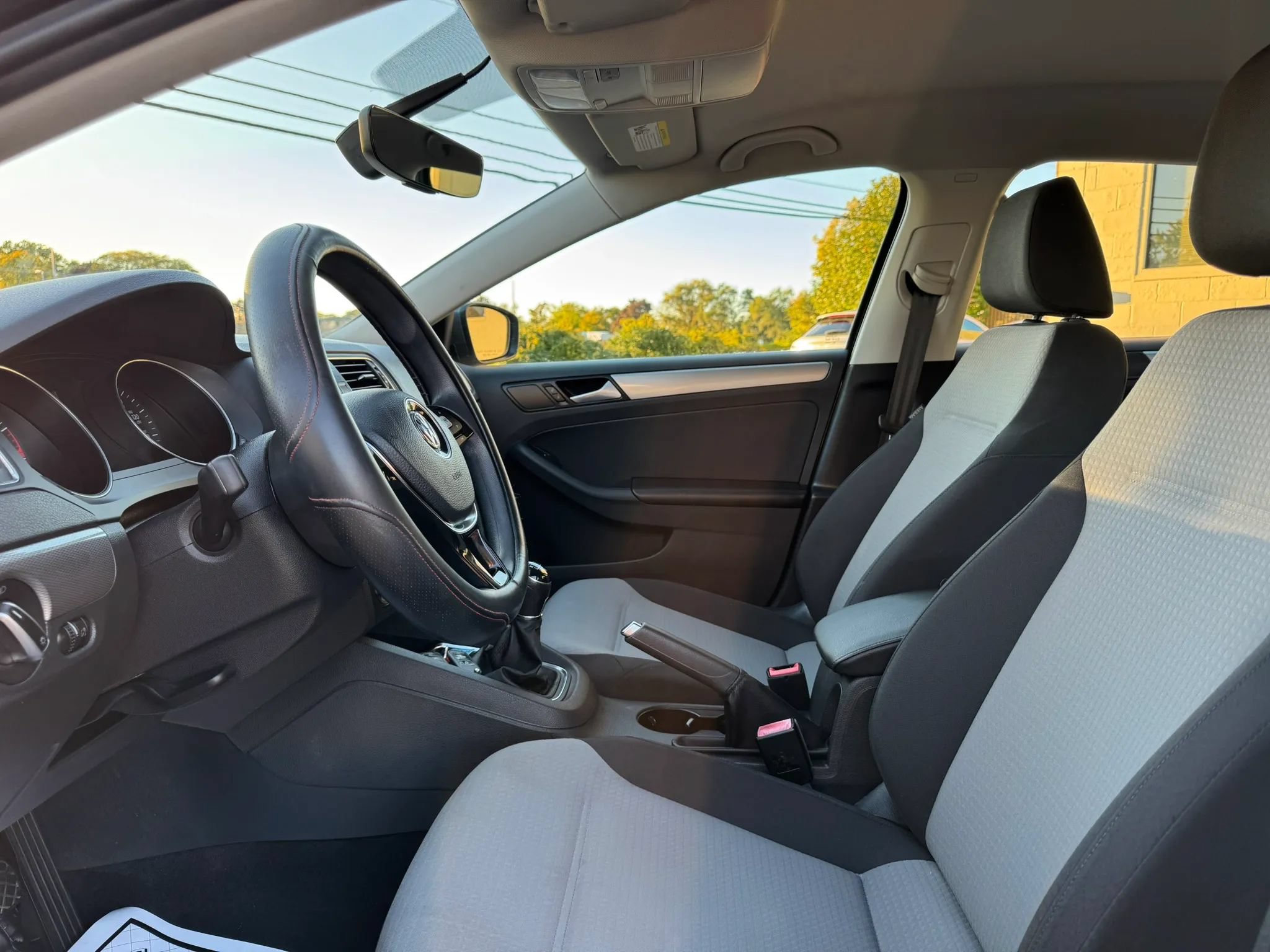 Used 2017 Volkswagen Jetta S FWD image 20