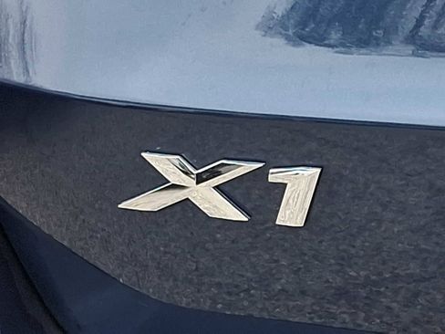 Used 2025 BMW X1 xDrive28i w/ Convenience Package image 32