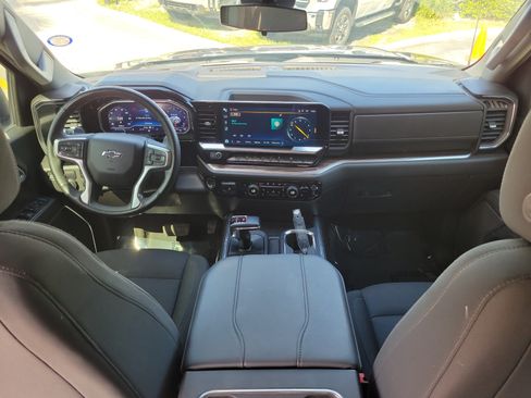 Used 2024 Chevrolet Silverado 1500 RST RWD image 17