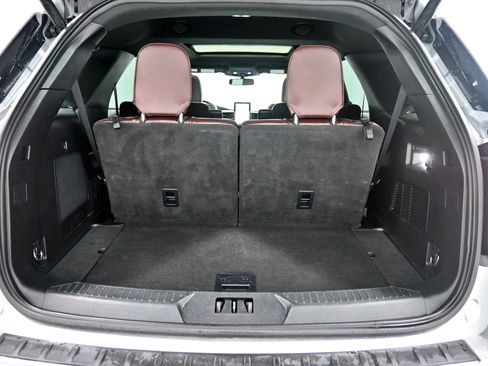 Used 2020 Ford Explorer Platinum AWD/4WD image 36