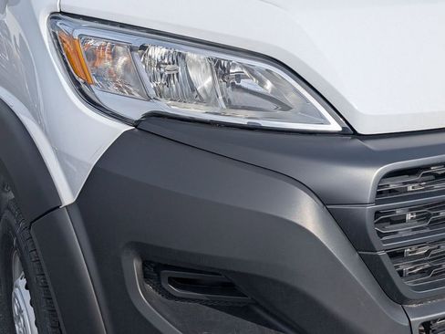 Used 2024 RAM ProMaster 2500 image 9