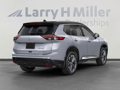 New 2026 Nissan Rogue Platinum w/ Tech Package
