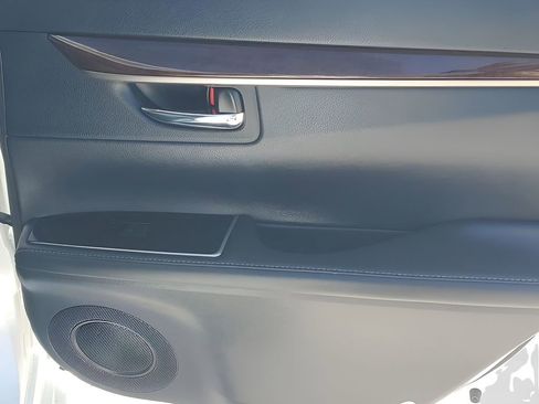 Used 2016 Lexus ES 350 w/ Premium Package w/Wood Trim image 44