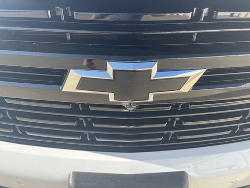 Used 2024 Chevrolet Tahoe RST w/ Luxury Package AWD/4WD image 31