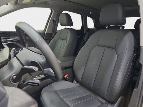 Used 2025 Audi Q5 Premium w/ Convenience Package AWD/4WD image 16
