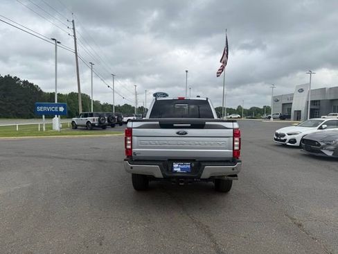 Used 2022 Ford F250 XLT w/ XLT Premium Package image 5
