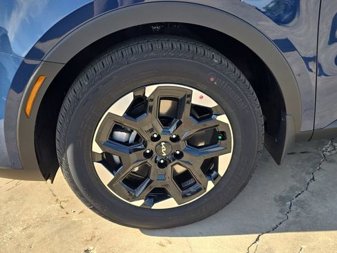 New 2026 Kia Sorento S w/ S Panoramic Sunroof Package image 37