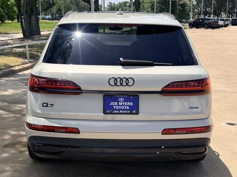 Used 2022 Audi Q7 3.0T Prestige AWD/4WD image 8