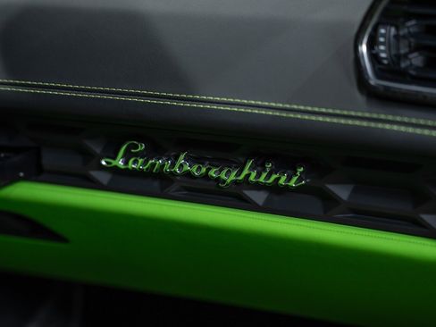 Used 2018 Lamborghini Huracan LP 580-2 RWD image 59