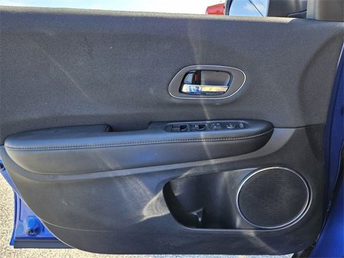 Used 2022 Honda HR-V EX image 30