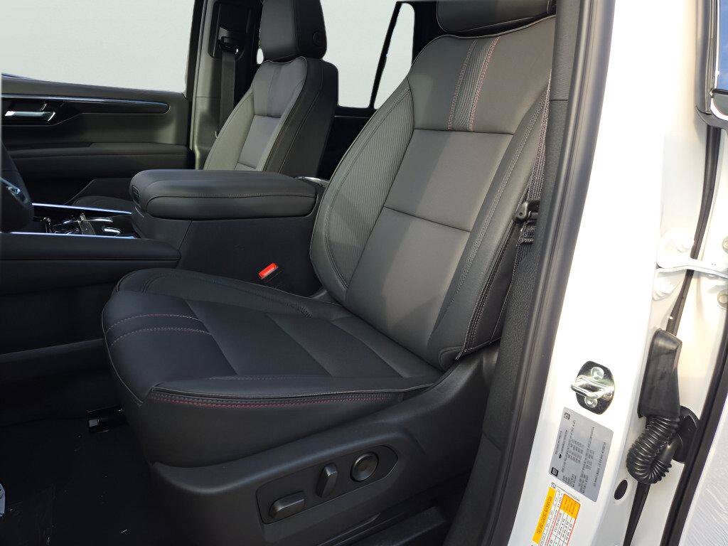 New 2026 Chevrolet Tahoe RST w/ Comfort Package AWD/4WD image 29