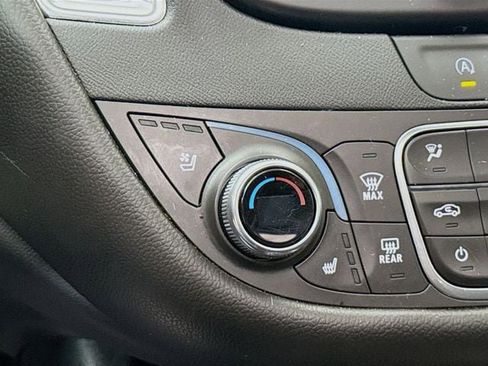 Used 2024 Chevrolet Malibu LT image 23