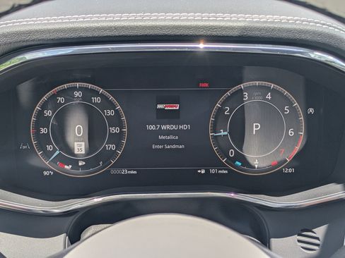 New 2026 Jaguar F-PACE R-Dynamic S image 10